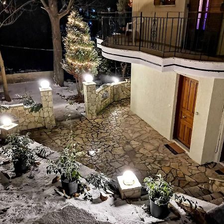 Keramidaki Mini Suites 4 Kalavryta Exterior foto