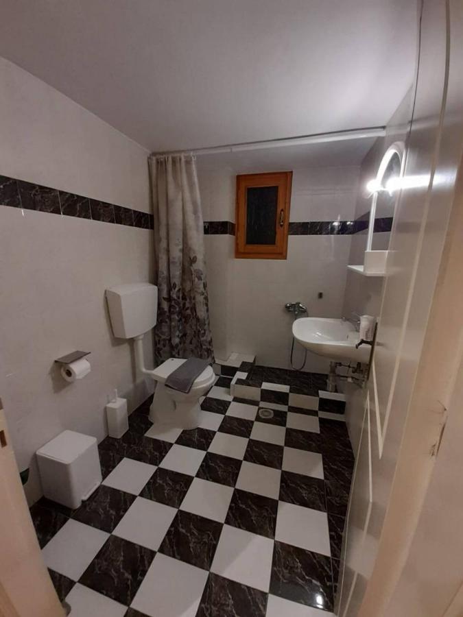 Keramidaki Mini Suites 4 Kalavryta Exterior foto